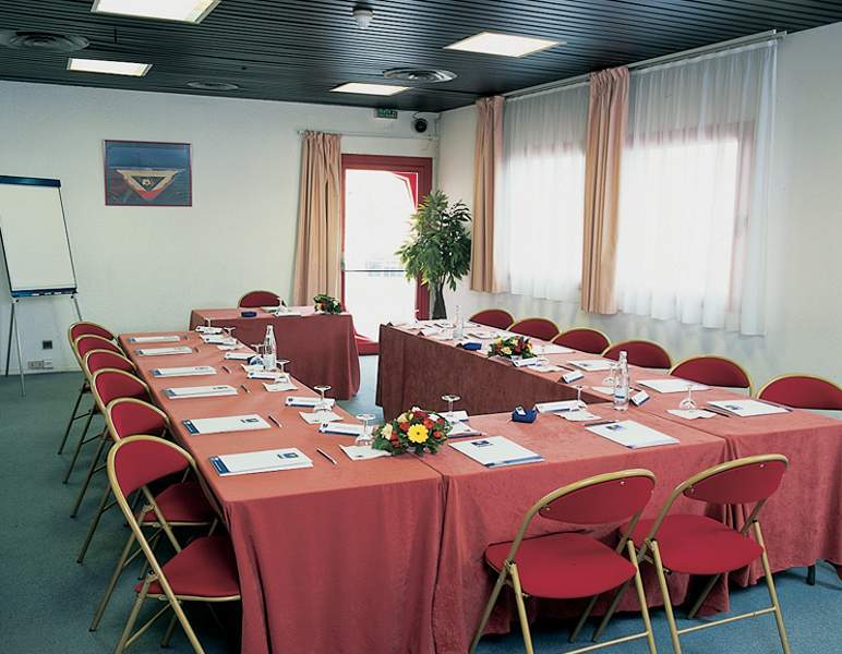 Kyriad Hotel Orly Aeroport - Athis Mons Faciliteiten foto